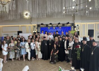 Молитва, єдність і благодійність: у Чернівцях відбувся VI Молитовний сніданок