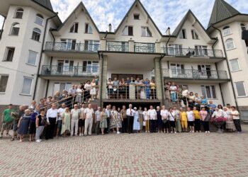 «Надія є»: духовне відновлення, турбота про здоров’я та дев’ять нових рішень для Бога